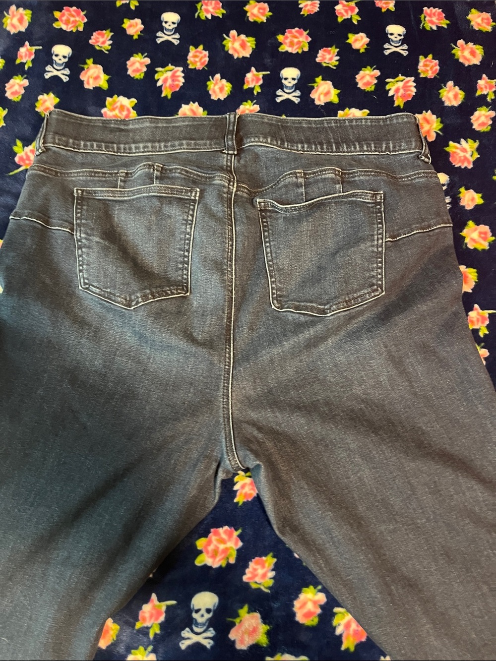 Torrid Bombshell Flare Super Soft Jeans, Size 20 regular - Picture 10 of 10